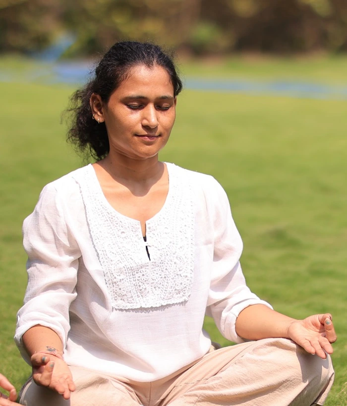 Anshika Rawat Yoga Teacher