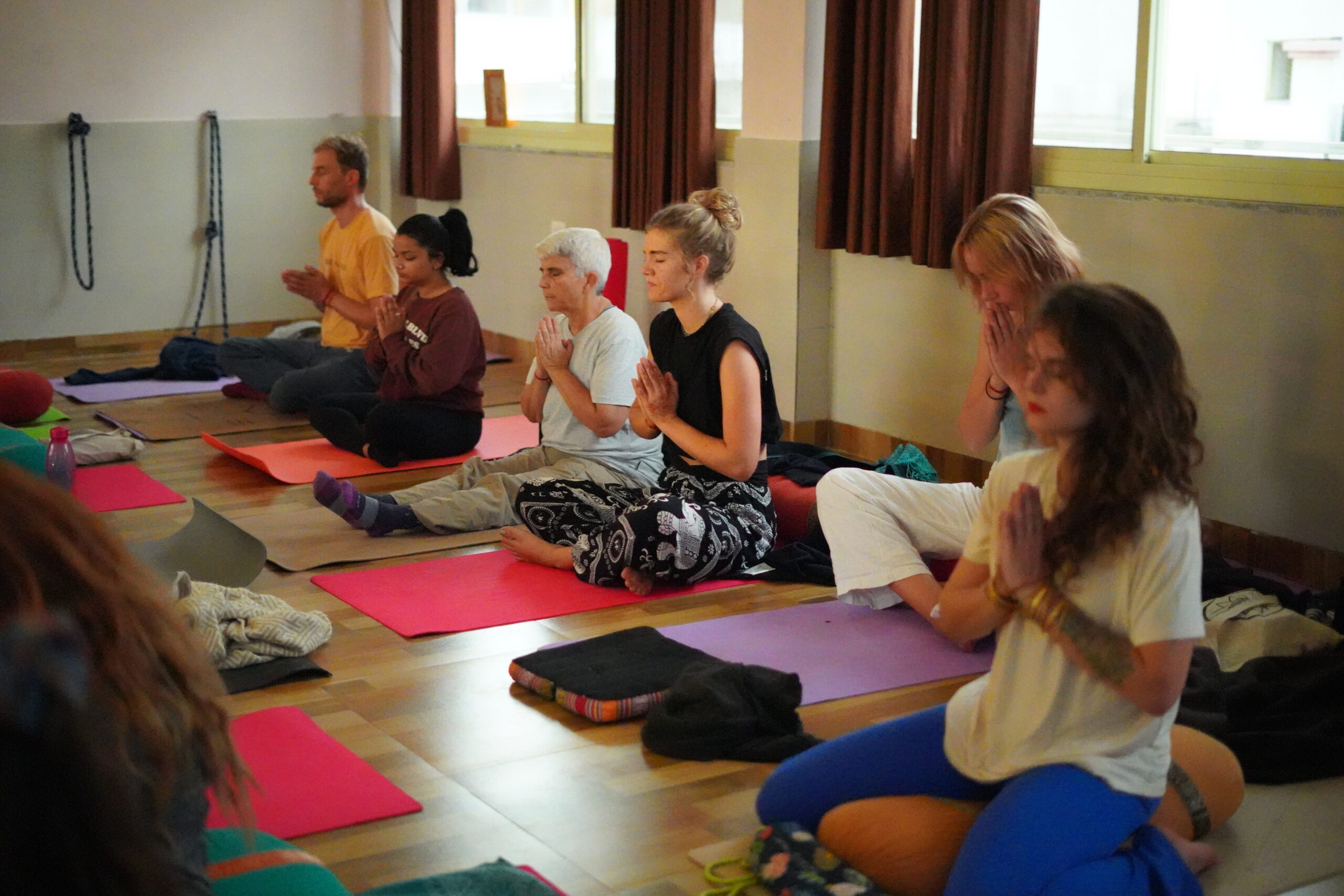 Seasonal Lifestyle Yoga