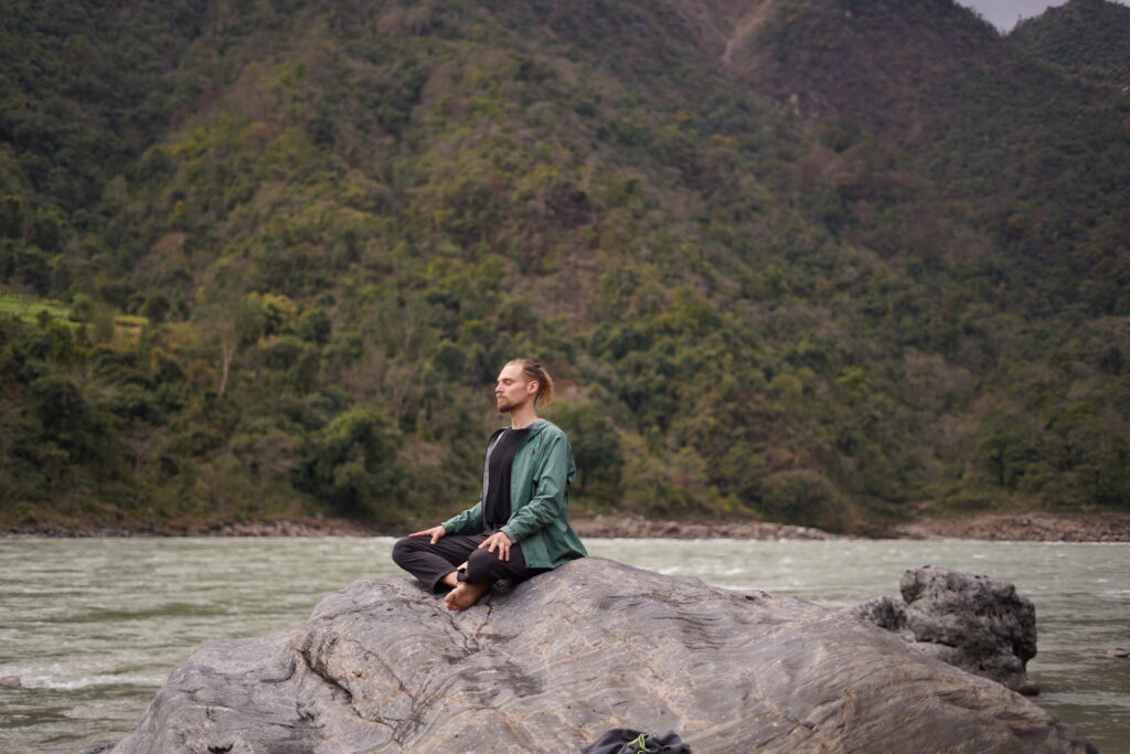 Detox Through Yoga — Shatkarmas, Diet & Practices for Internal Cleansing