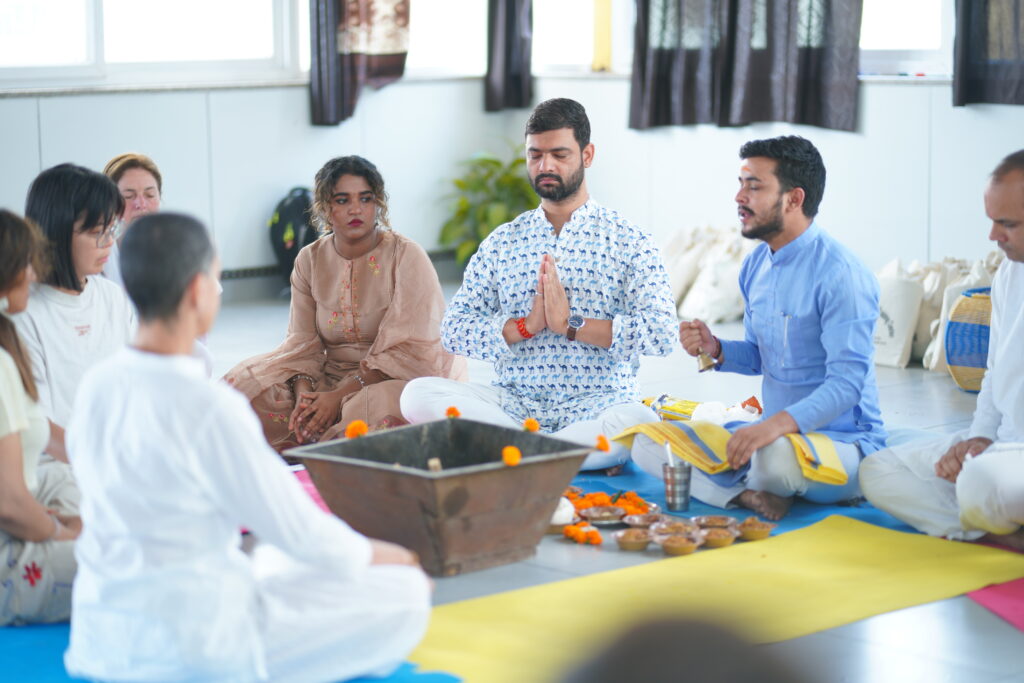 The Complete Guide to 200 Hour Yoga Course in Rishikesh for International Students